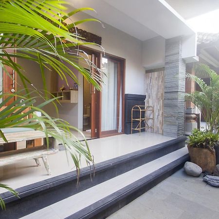 Готель Nang Ade House Убуд Екстер'єр фото