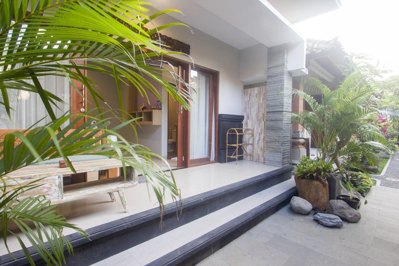 Готель Nang Ade House Убуд Екстер'єр фото